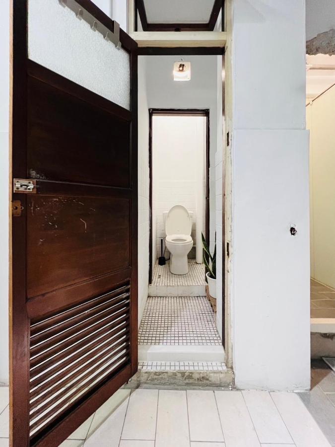 Walk Home Hostel Chiayi Exterior foto